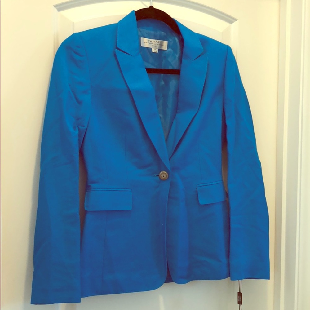 Tahari blue one button jacket/2pockets brand new